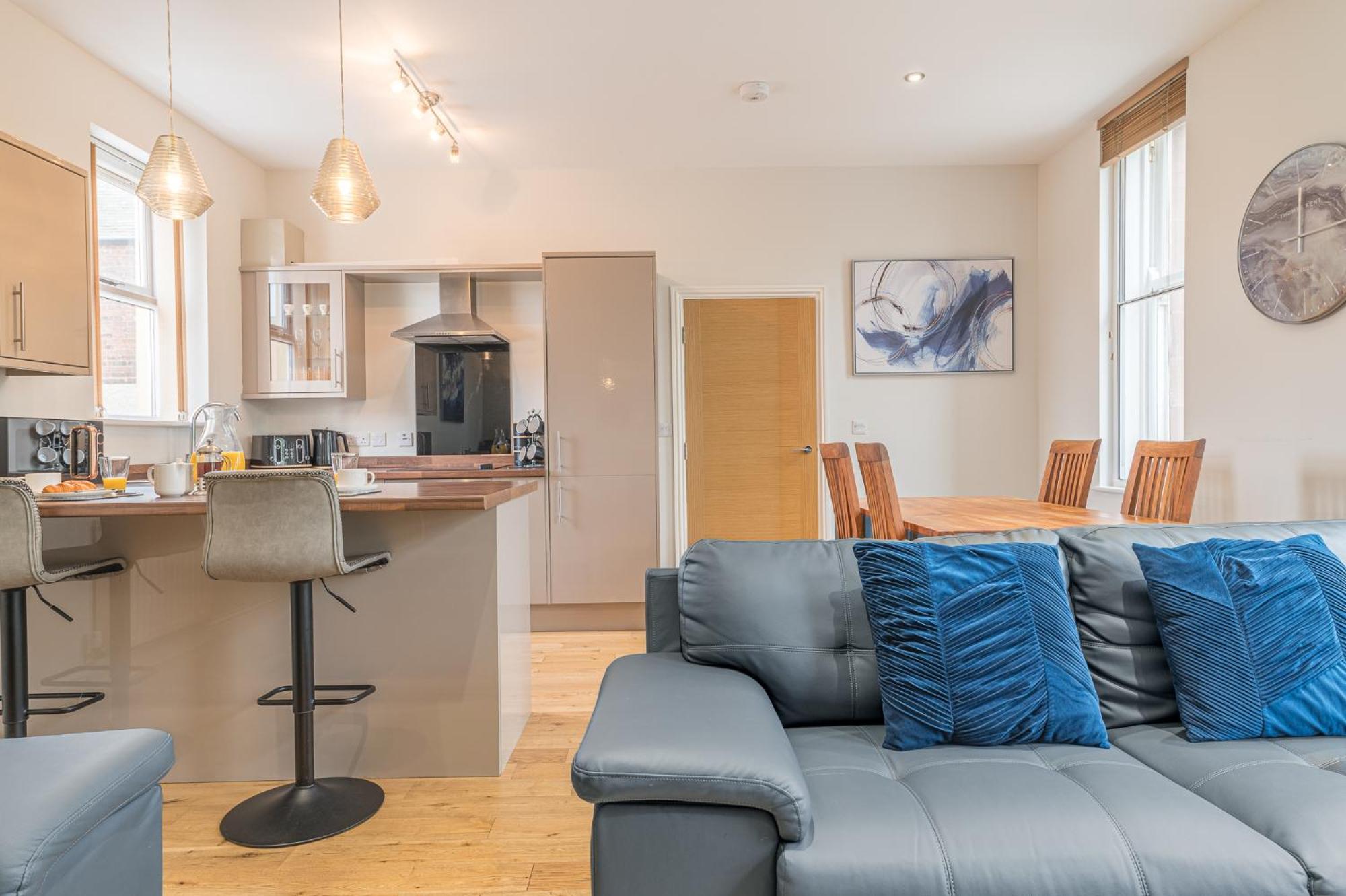 Abbey Apartments Modern Aparthotel For Tourists & Professionals Barrow-in-Furness Bilik gambar